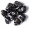 Onyx, pierre naturelle de couleur noire.