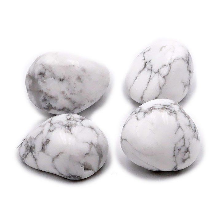 Pierres roulées en Howlite blanche, pierre naturelle de couleur blanche avec des veines grises